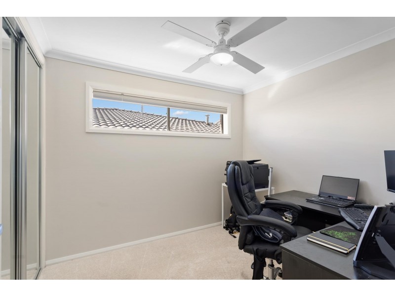 16 Hugh Gilchrist Street, Casey ACT 2913