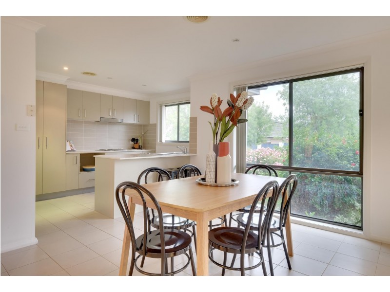 14b Poyitt Street, Franklin ACT 2913