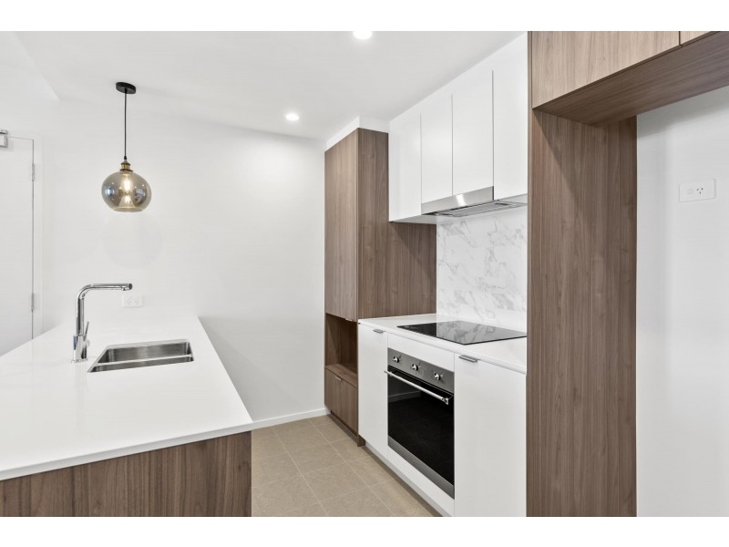 818/15 Bowes Street, Phillip ACT 2606