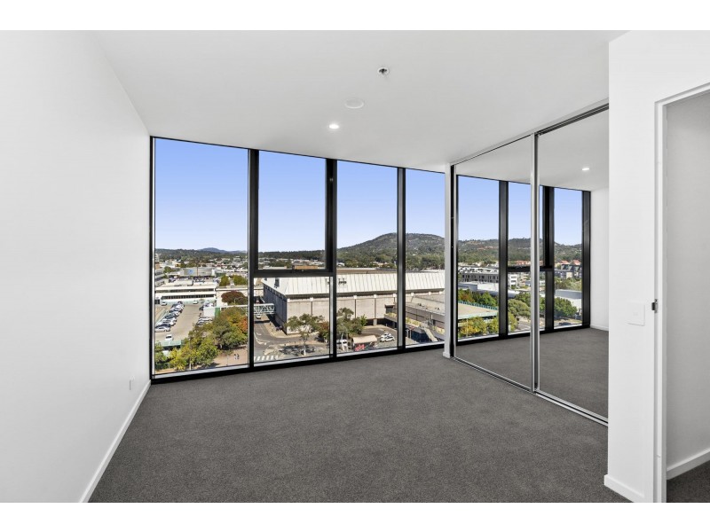 818/15 Bowes Street, Phillip ACT 2606