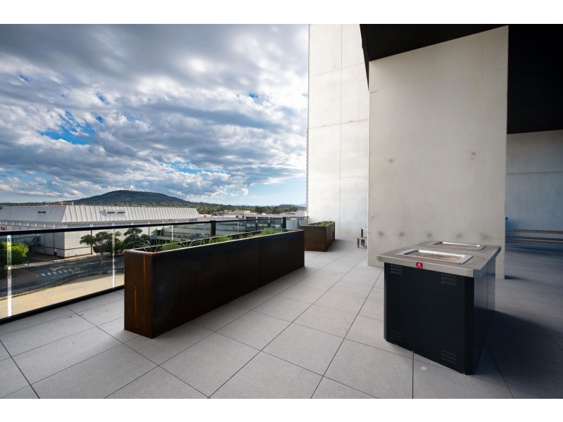 818/15 Bowes Street, Phillip ACT 2606