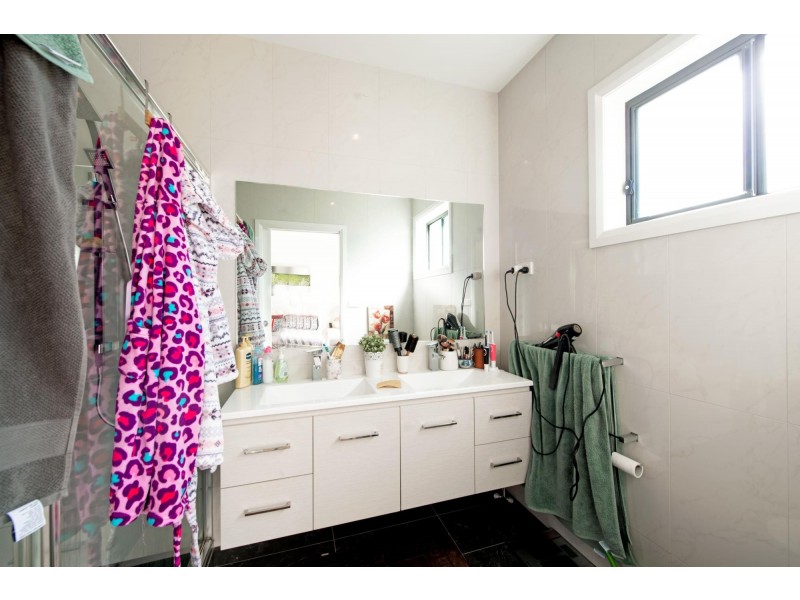 33 Lucy Beeton Crescent, Bonner ACT 2914