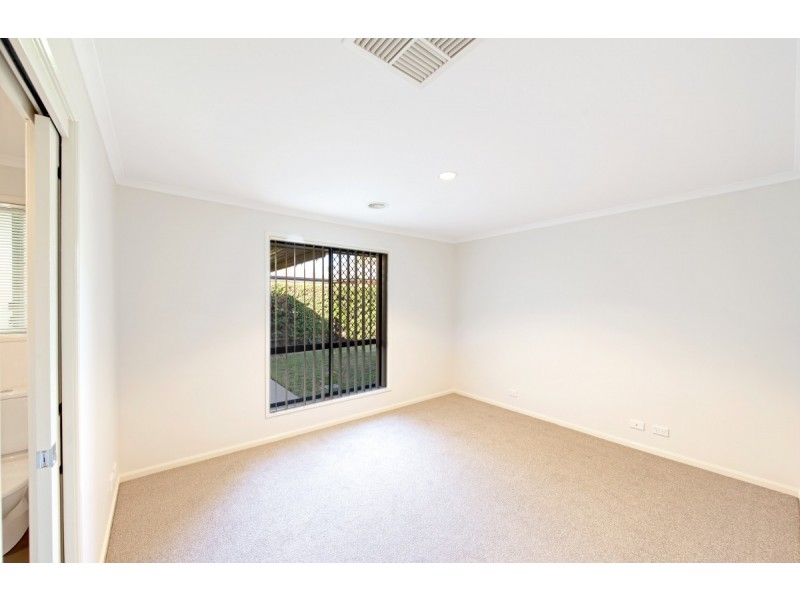 6 Carpentaria Street, Harrison ACT 2914