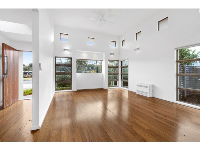 12 Barratta Street, Crace ACT 2911