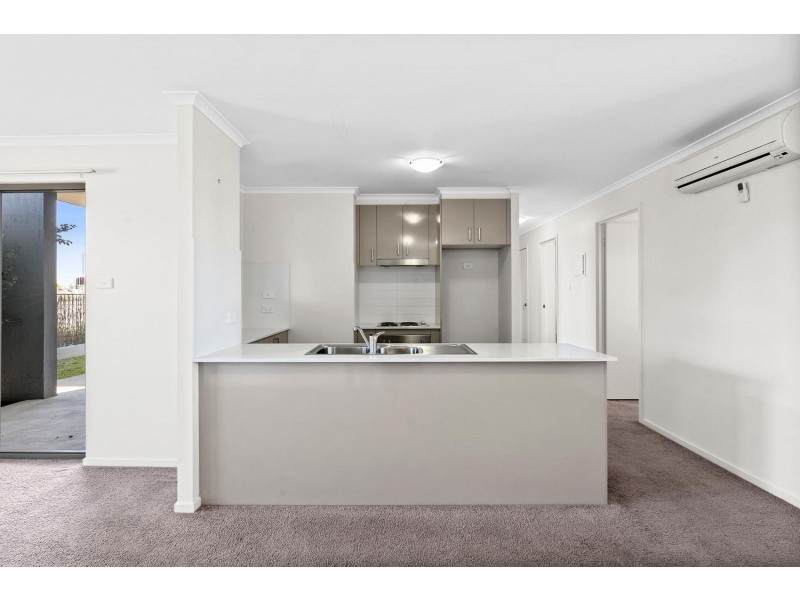 30/75 Elizabeth Jolley Street, Franklin ACT 2913