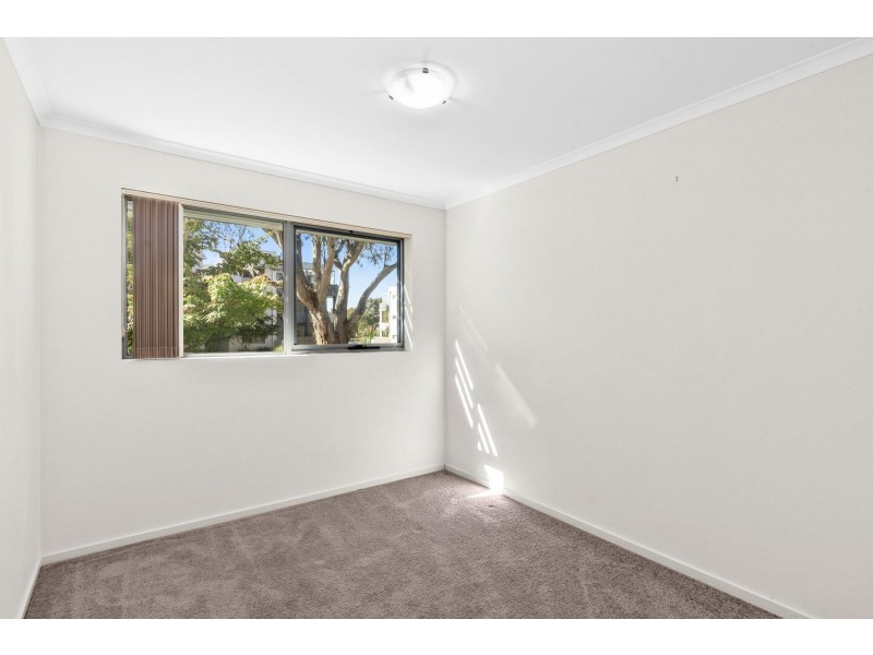 30/75 Elizabeth Jolley Street, Franklin ACT 2913