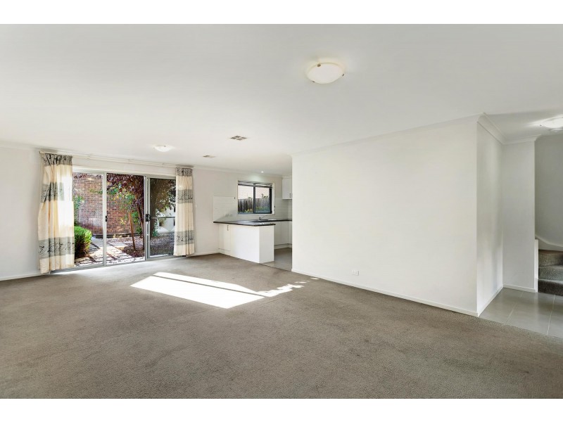 420 Antill Street, Watson ACT 2602