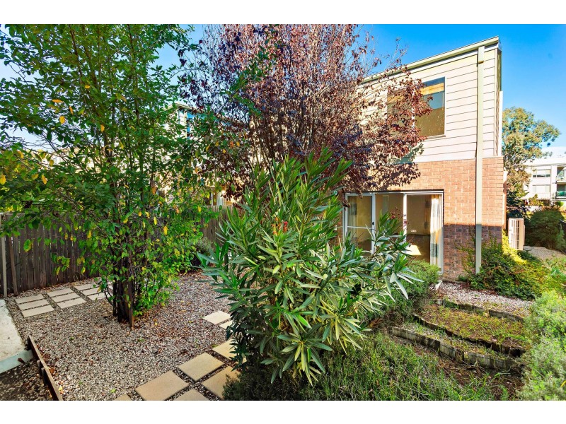 420 Antill Street, Watson ACT 2602