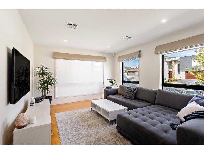 19 Lanaba Street, Crace ACT 2911