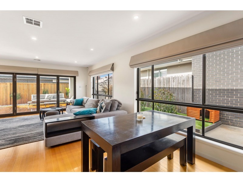 19 Lanaba Street, Crace ACT 2911