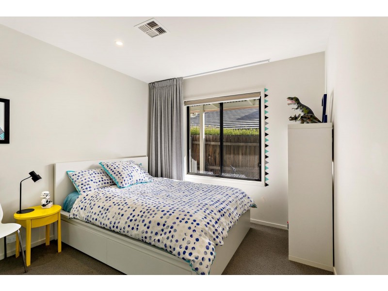 19 Lanaba Street, Crace ACT 2911