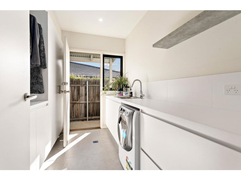 19 Lanaba Street, Crace ACT 2911