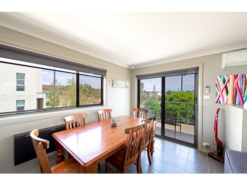 2/31 Leslie Dwyer Street, Forde ACT 2914