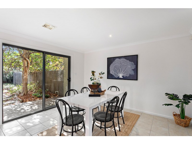 25 Templeton Street, Cook ACT 2614