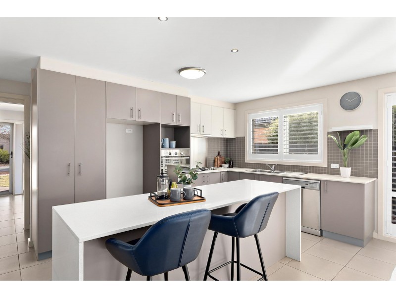 4 Careel Street, Harrison ACT 2914