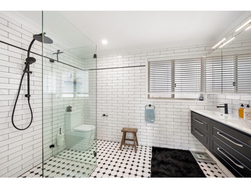 1 Macedon Crescent, Palmerston ACT 2913