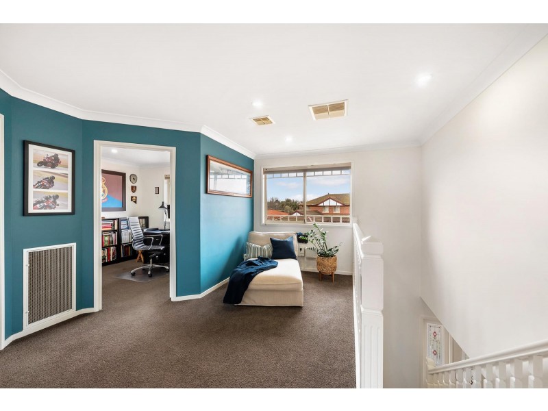 1 Macedon Crescent, Palmerston ACT 2913