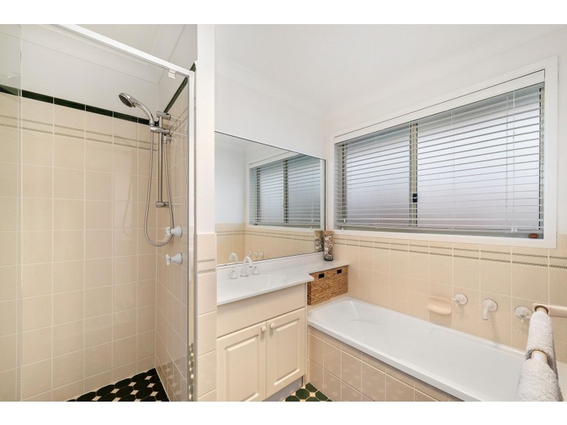 1 Macedon Crescent, Palmerston ACT 2913