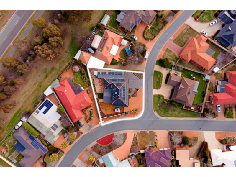 1 Macedon Crescent, Palmerston ACT 2913