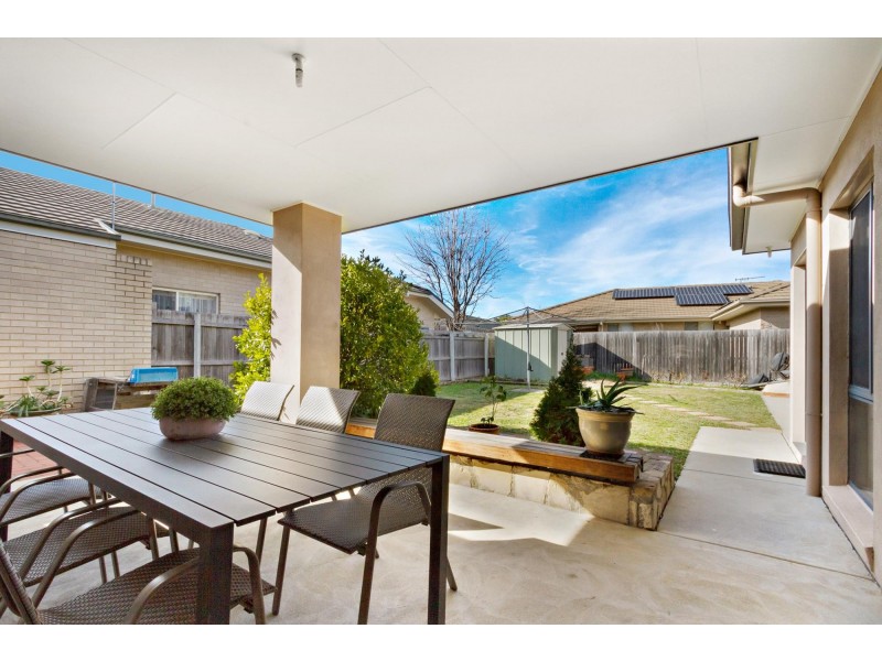 16 Allnutt Crescent, Forde ACT 2914