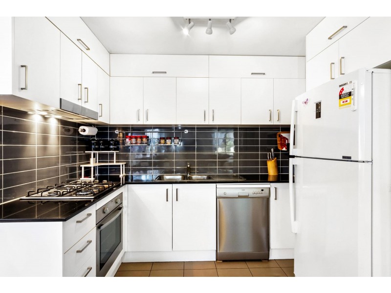 21/7 Loveday Crescent, Casey ACT 2913