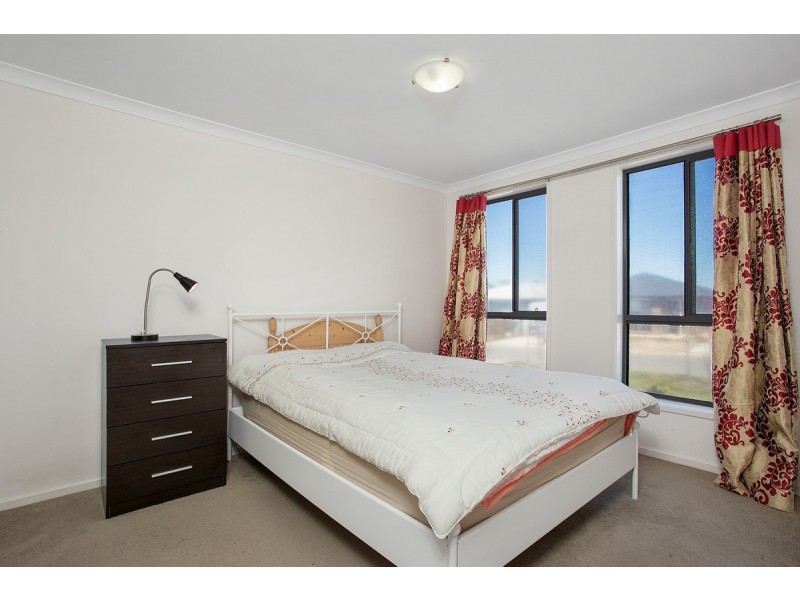 10 Gudamang Street, Ngunnawal ACT 2913