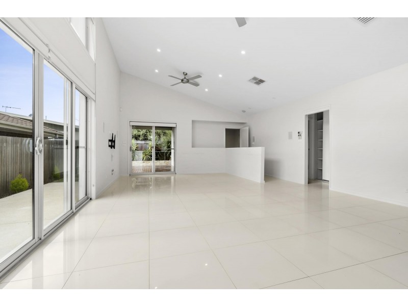 5 Rylstone Crescent, Crace ACT 2911