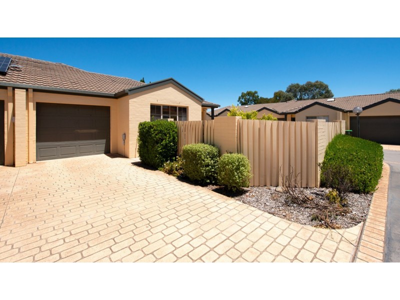 2/12 Marou Place, Ngunnawal ACT 2913