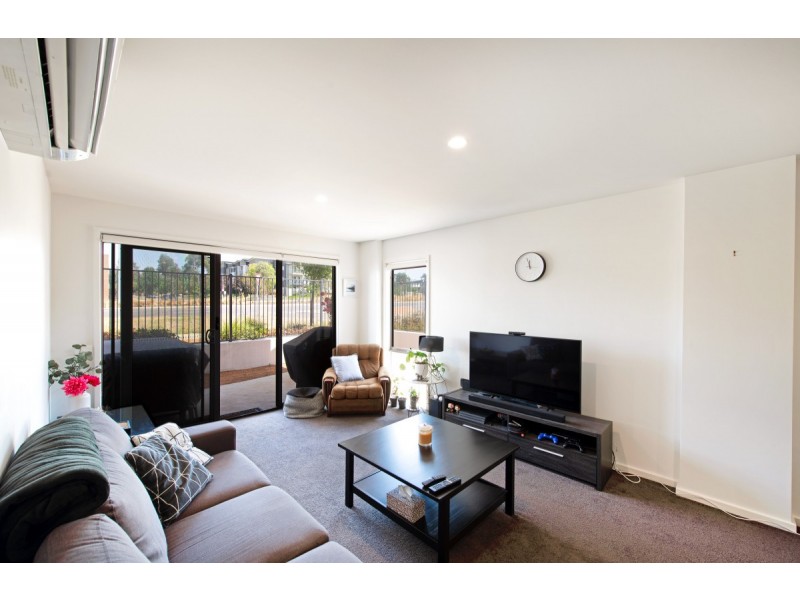 38/236 Flemington Road, Harrison ACT 2914