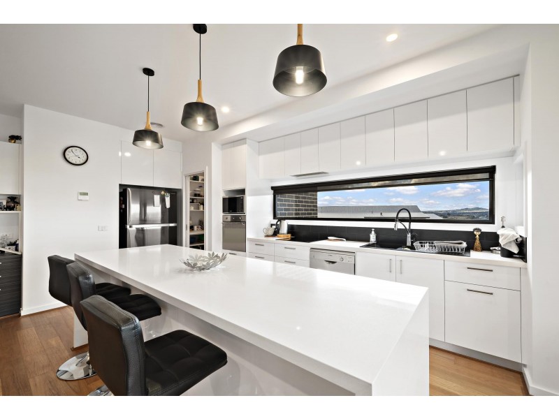 9B Hanley Place, Yass NSW 2582