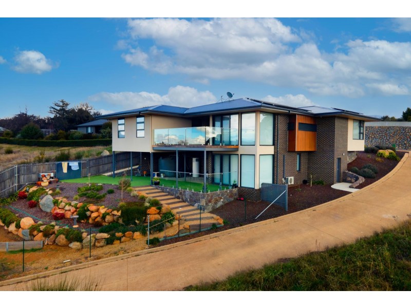 9B Hanley Place, Yass NSW 2582