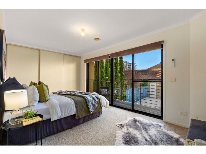 39 Anthony Rolfe Avenue, Gungahlin ACT 2912