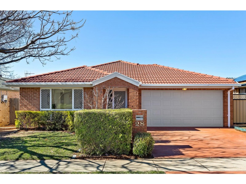 28 Marie Dalley Street, Gungahlin ACT 2912