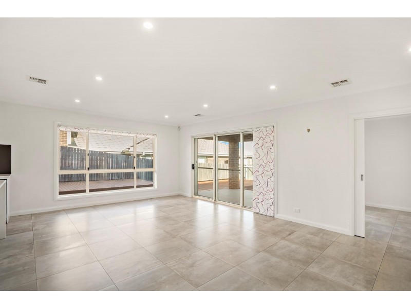 132 Ida West Street, Bonner ACT 2914