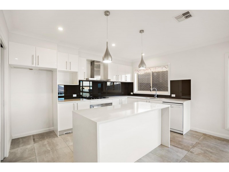 132 Ida West Street, Bonner ACT 2914