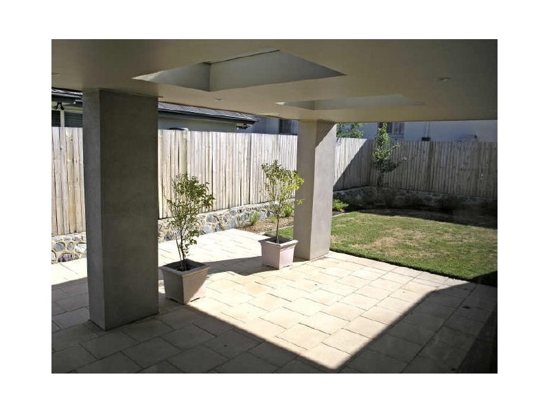 11 Branson Street, Dunlop ACT 2615