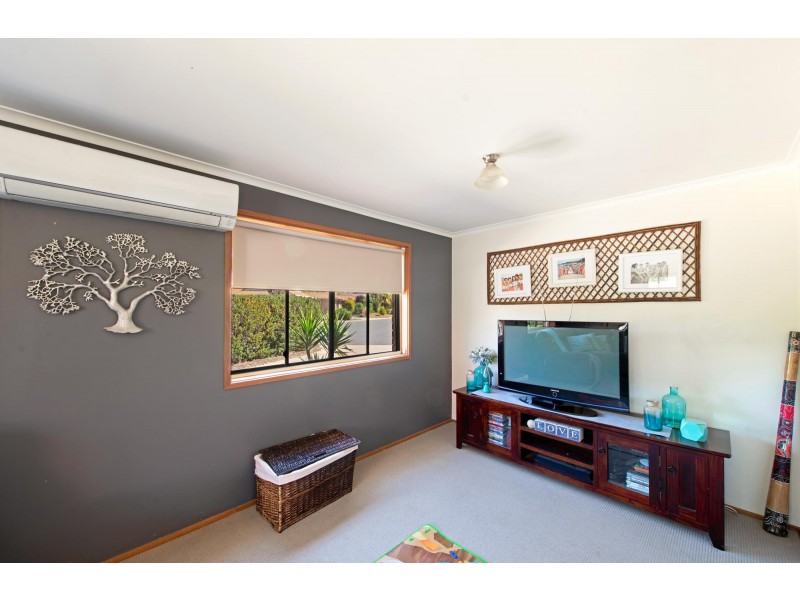 16 Augustus Close, Palmerston ACT 2913