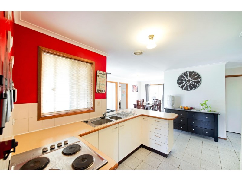 16 Augustus Close, Palmerston ACT 2913