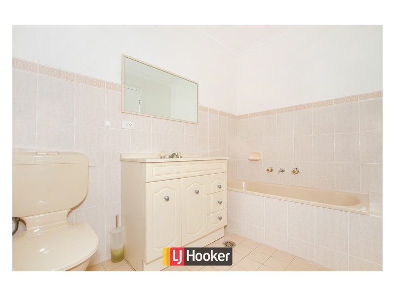 9 Bungaree Crescent, Ngunnawal ACT 2913