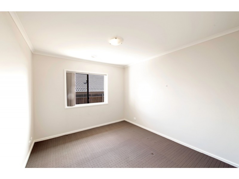 9 Peter Coppin Street, Bonner ACT 2914