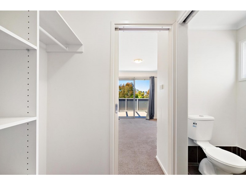 93/75 Elizabeth Jolley Crescent, Franklin ACT 2913