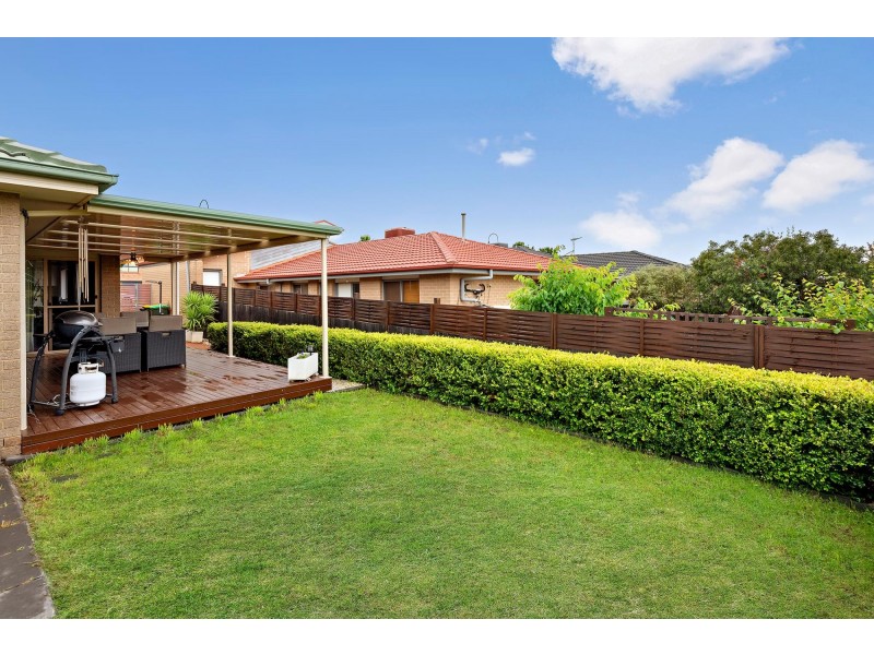 10 Marcus Faunce Street, Macgregor ACT 2615