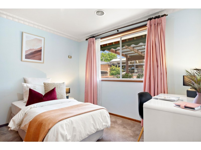 35 Staaten Crescent, Kaleen ACT 2617