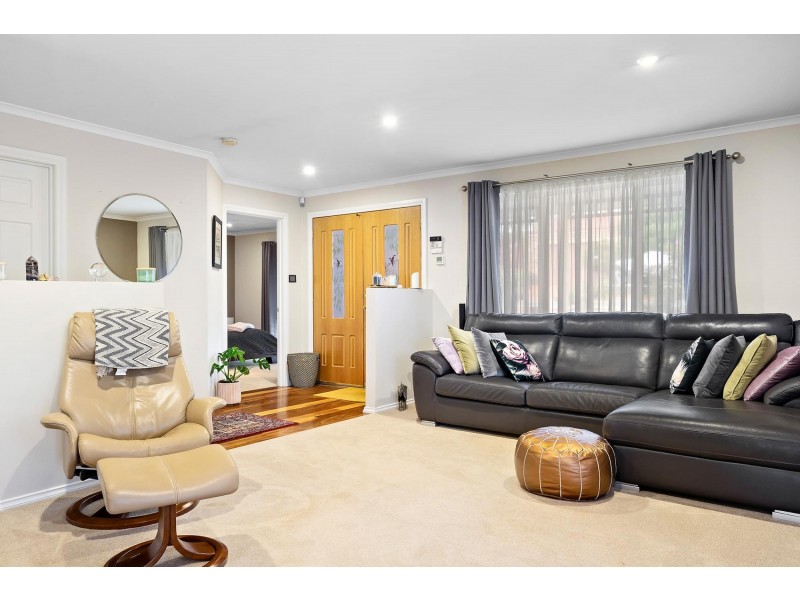 4 Bunduluk Crescent, Ngunnawal ACT 2913