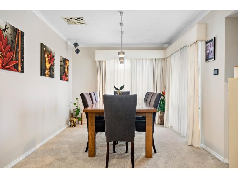 4 Bunduluk Crescent, Ngunnawal ACT 2913