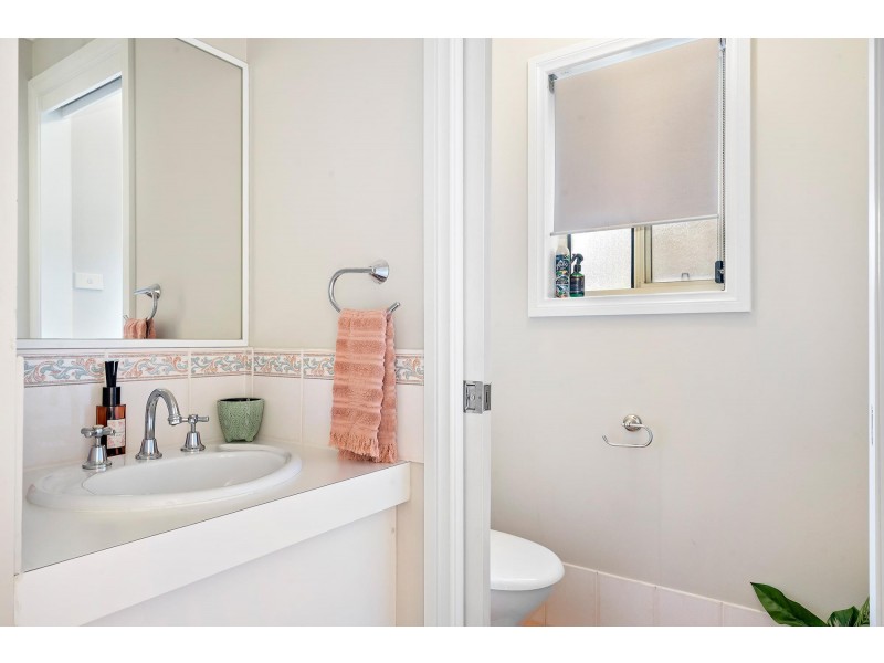 4 Bunduluk Crescent, Ngunnawal ACT 2913