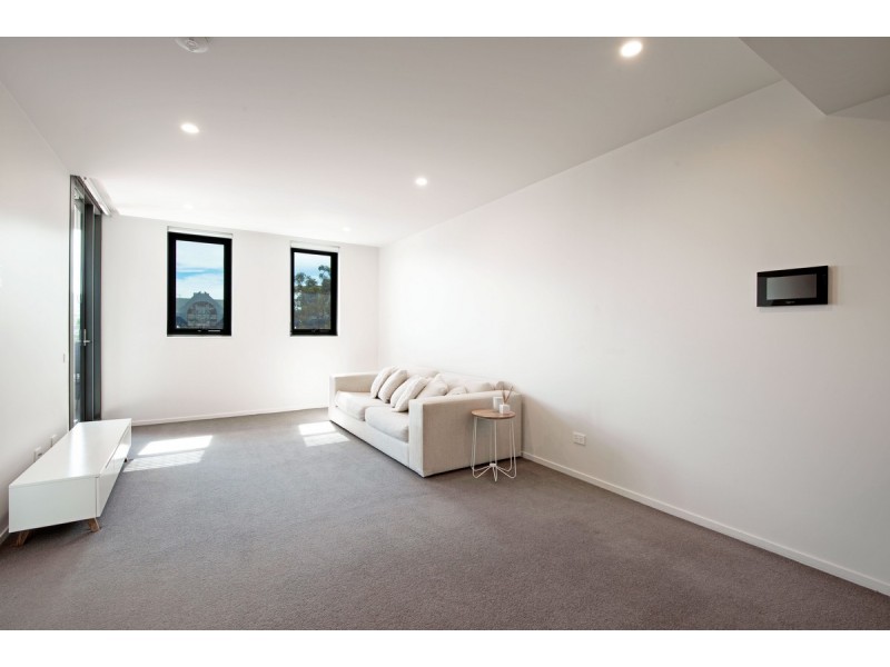 1 Bed+ Study – 204/104 Northbourne Avenue, Braddon ACT 2612