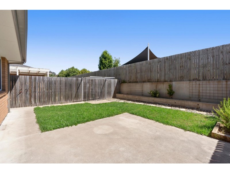 20 Yerradhang Street, Ngunnawal ACT 2913