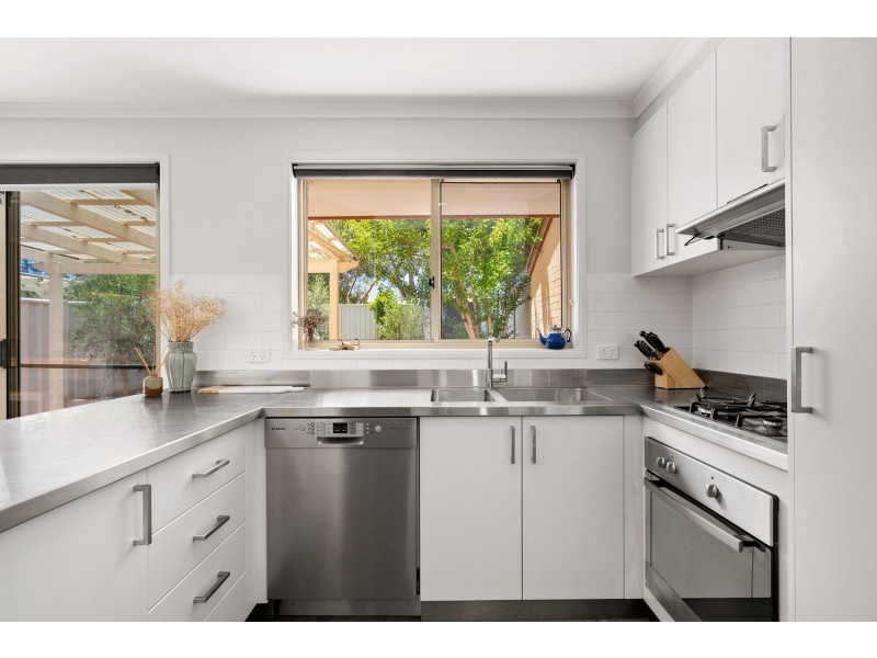 12 Noble Close, Ngunnawal ACT 2913