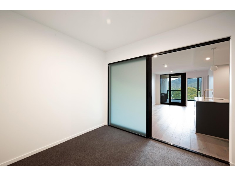 804/81 Cooyong Street, City ACT 2601